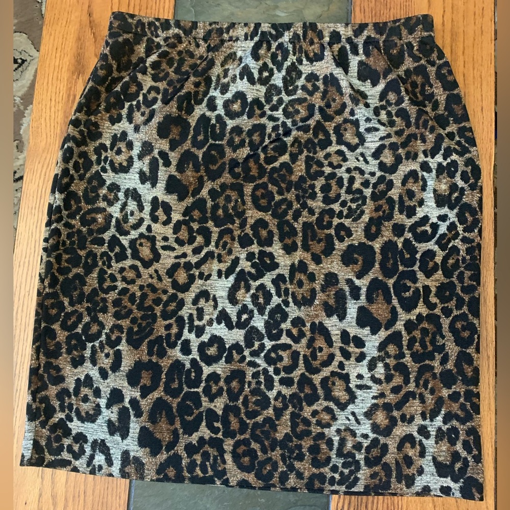 Chico’s animal print skirt size large